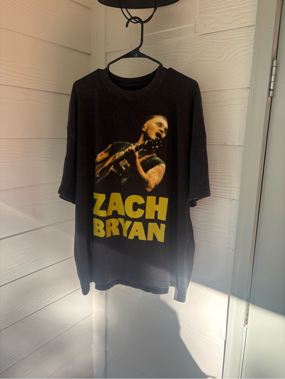 Zach Bryan Graphic Short-Sleeve Tee - Black & Yellow